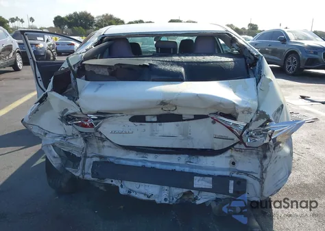 2014 Toyota Corolla L z USA, uszkodzony, nr VIN 2T1BURHE5EC128037